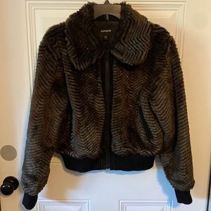 Express faux fur short jacket, LARGE